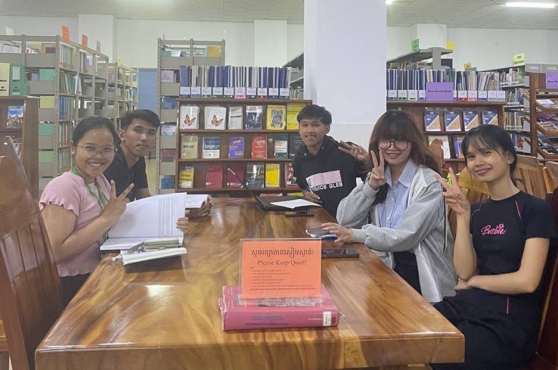 The Handa Library & E- Library